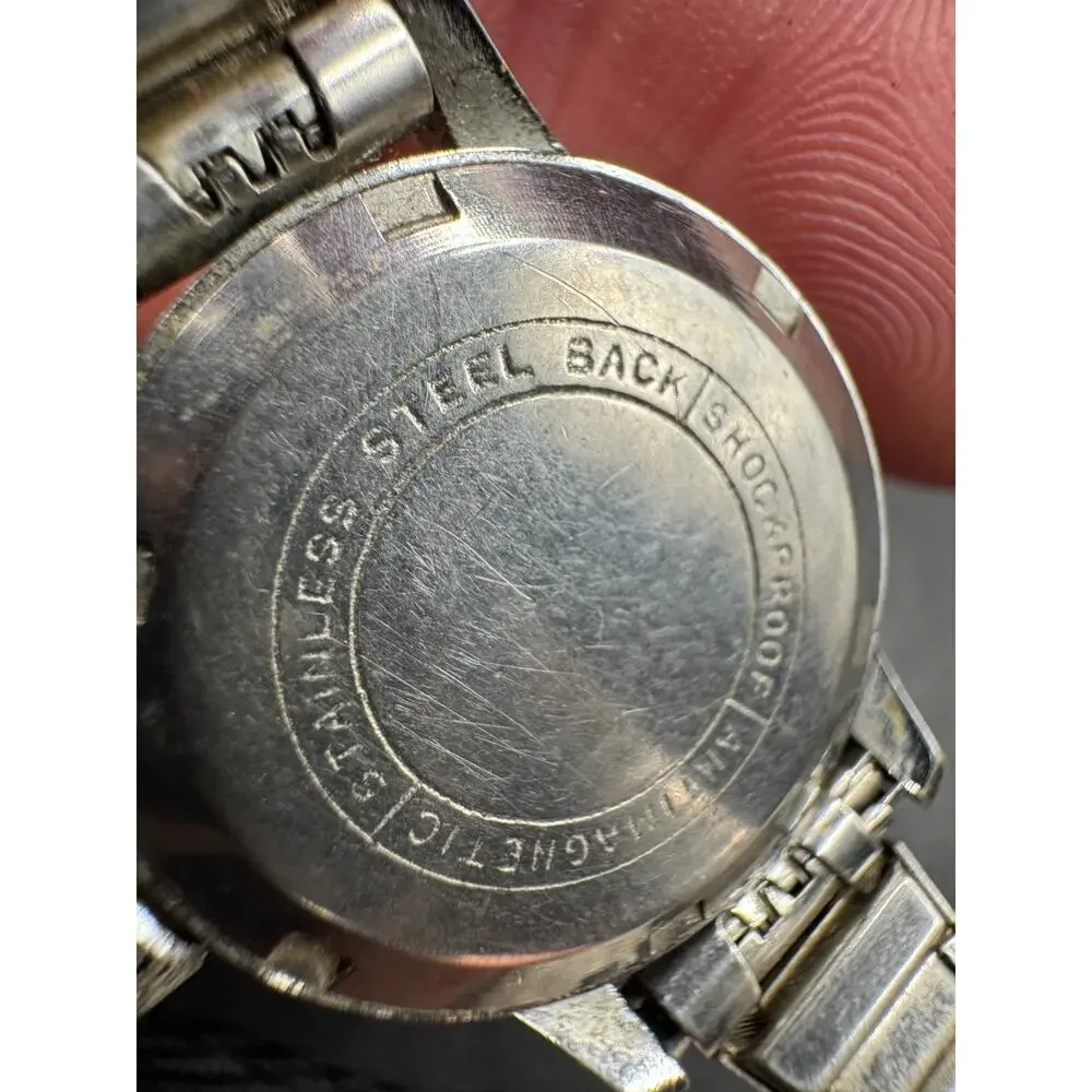 Jean Cardot 17 Jewels Antimagnetic Unbreakable Mainspring Silver Tone Wristwatch